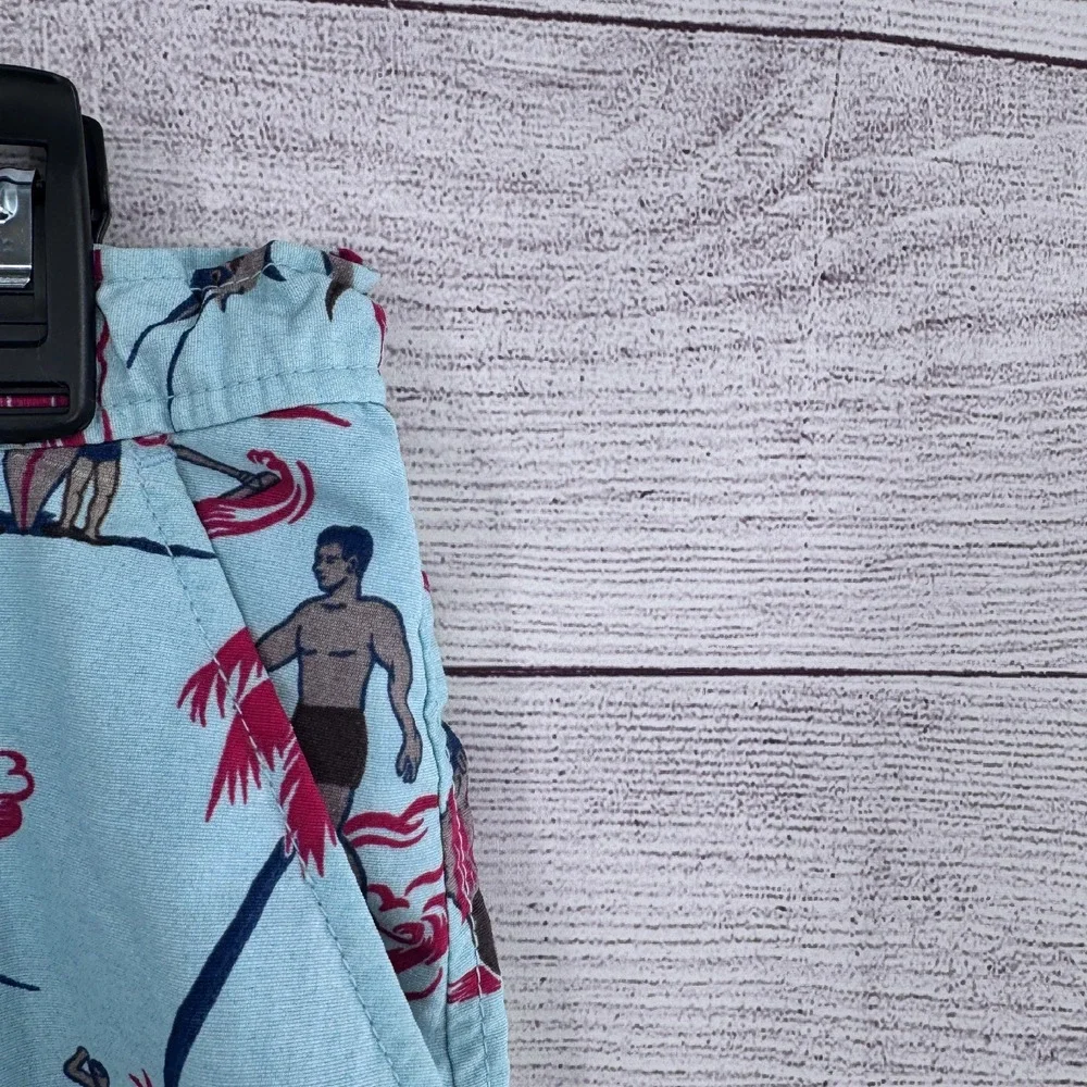 Reyn Spooner Swim Trunks Hawaiian Print‎ Beach Shorts Blue Red Size 36 Vintage